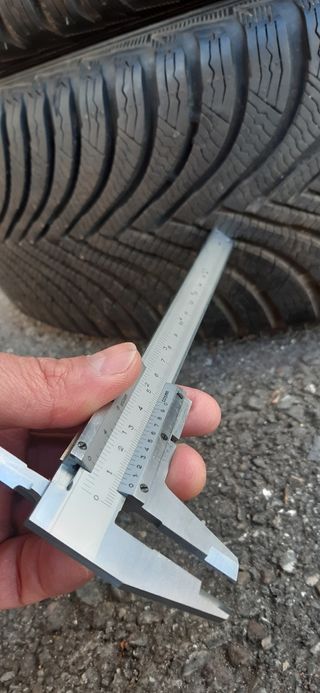 Neumáticos Michelín Alpin 5