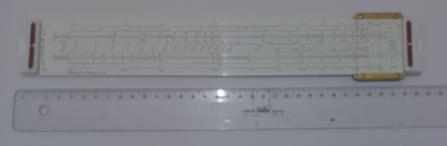 Regla de cálculo ARISTO.