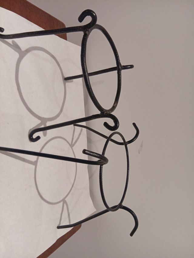 Porta macetas forja.