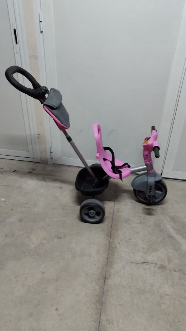 Triciclo niña