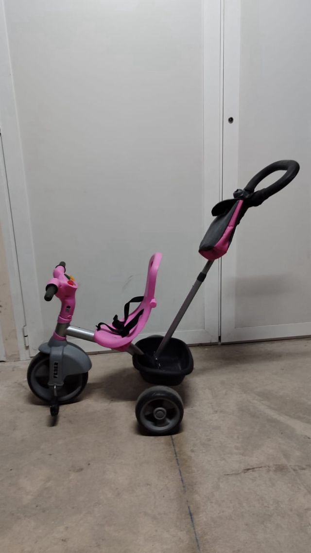 Triciclo niña