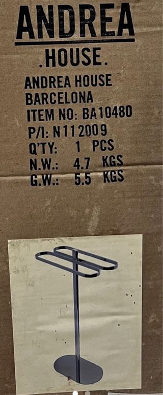 Toallero mueble baño