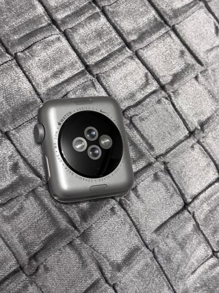 Apple Watch Serie 2 - Con Cable y Accesorios