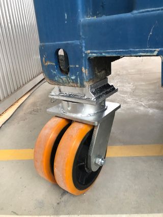 Ruedas contenedores maritimos container
