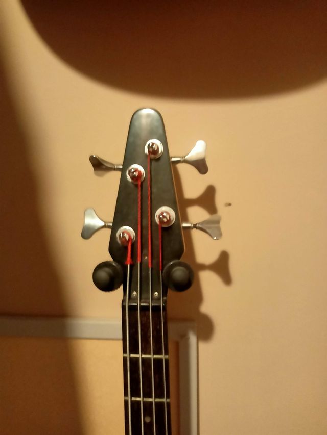 Bajo de principio de los 90