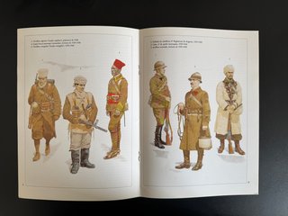 Fascículos Soldados Siglo XX Uniformes