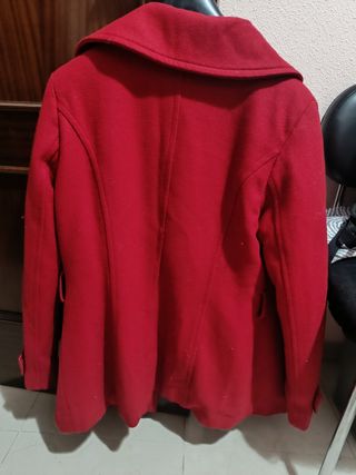 Abrigo rojo XL
