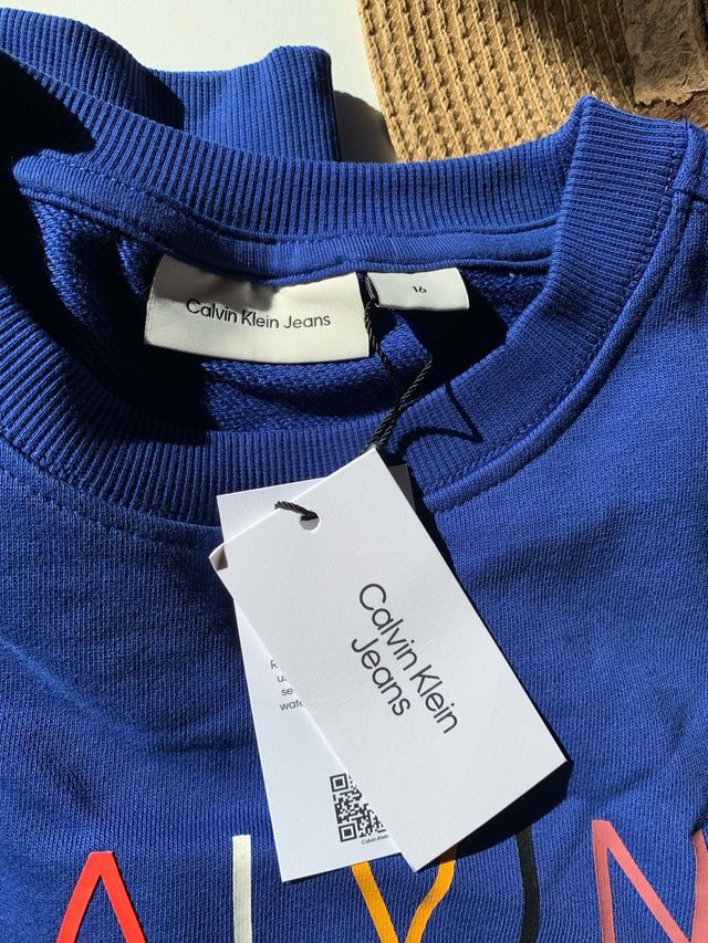 Sudadera Calvin klein - Talla. 16 (NUEVA)