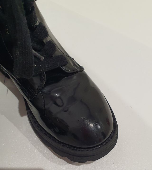 Botin niña charol negro B&W talla 33