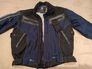 Chaqueta Belstaff moto.