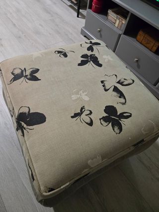 Reposapiés tapizado