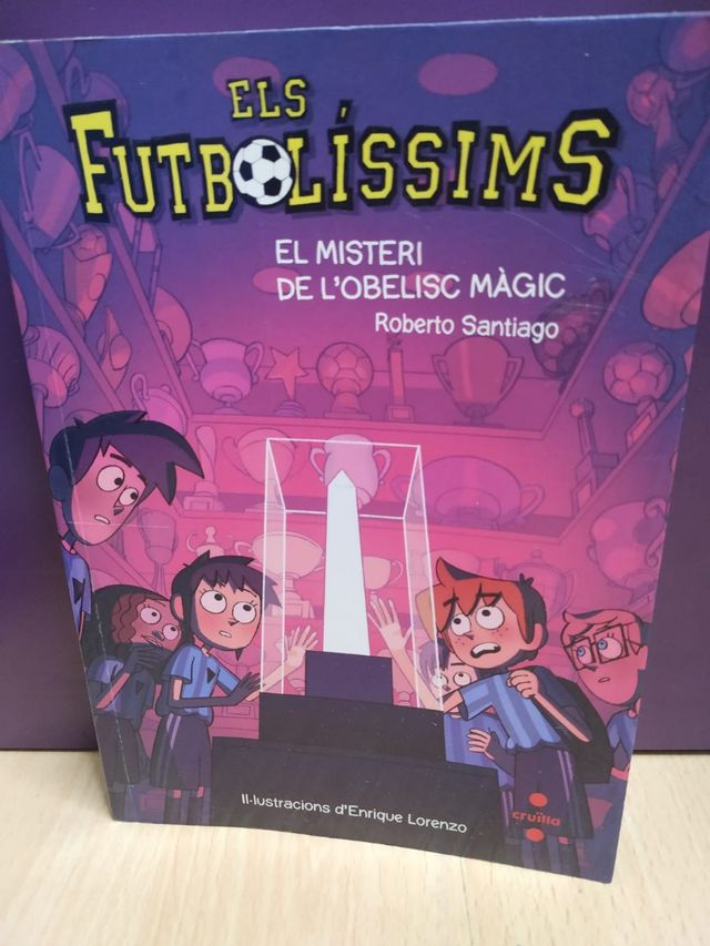 Els Futbolíssims 12: El misteri de l'obelisc màgic
