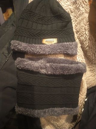 Gorro y braga de lana.