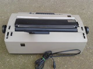MAQUINA DE ESCRIBIR IBM