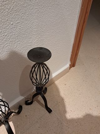 3 Candelabros de forja para decoración