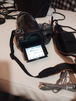 Cámara de fotos SONY 330