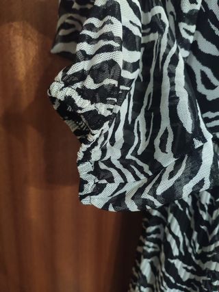 Vestido talla M Zara blanco y negro. Nuevo.