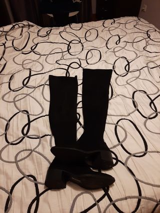 Botas altas negras ajustables comodas