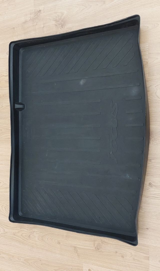 Alfombra Goma Maletero Ford Focus