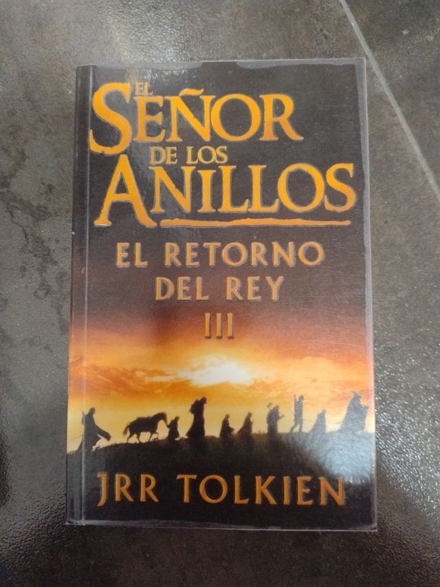 El Señor De Los Anillos: La Comunidad Del Anillo (Lord of the Rings) (Spanish Edition)