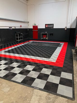 Suelo modular para taller y garaje