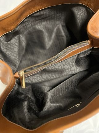 Bolso Carolina Herrera color camel