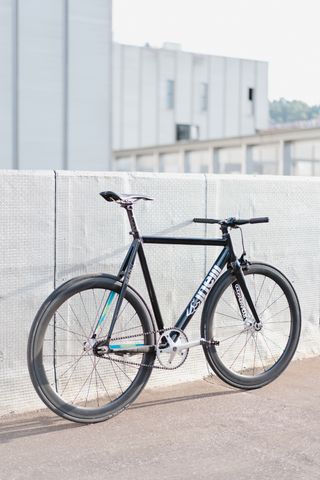 Cinelli Mash Histogram 2015