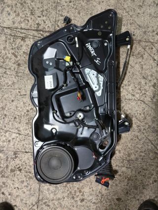 Elevalunas delantero izquierdo Passat 3C