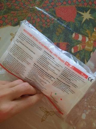 10 Mascherine chirurgiche sigillate 