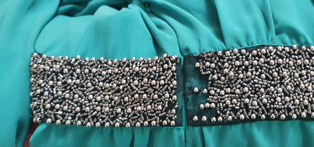 Vestido verde sin estrenar con etiquetas