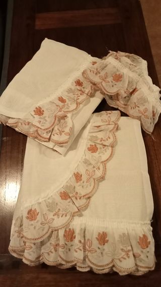 Pack de 2 cortinas con diseño y cierres