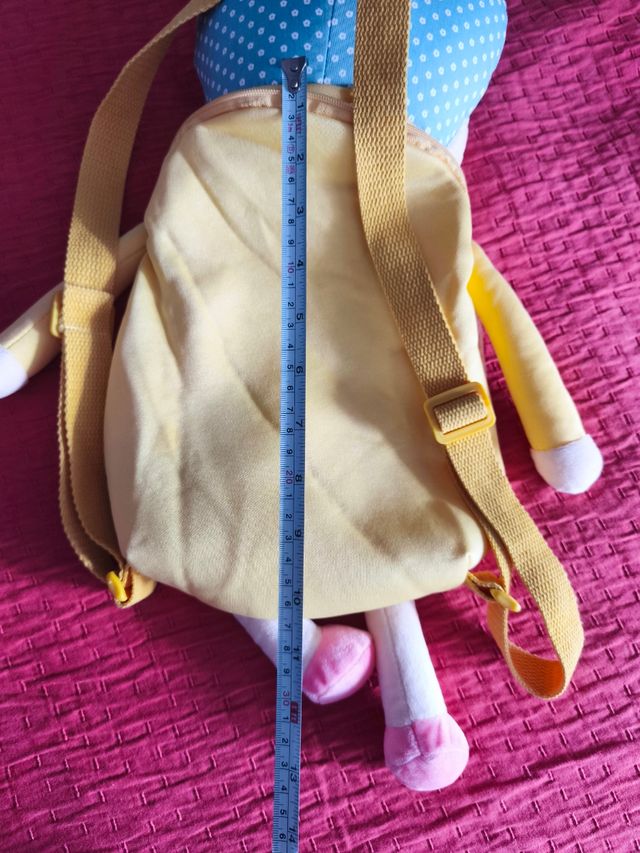 Mochila peluche muñeca Metoo Ángela