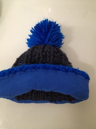 Lote de dos gorros para niño
