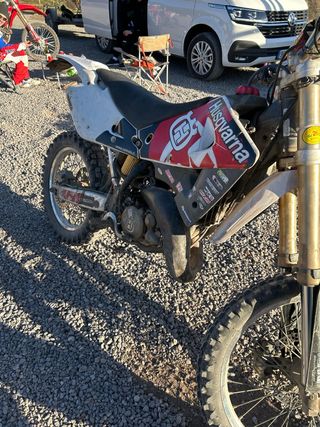 HUSQVARNA 125 2t (hasta septiembre se negocia BIEN