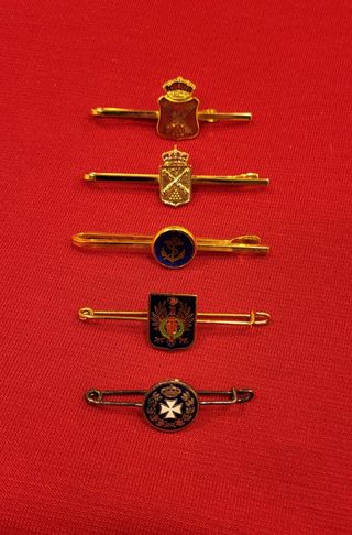 Colección pisacorbatas militares