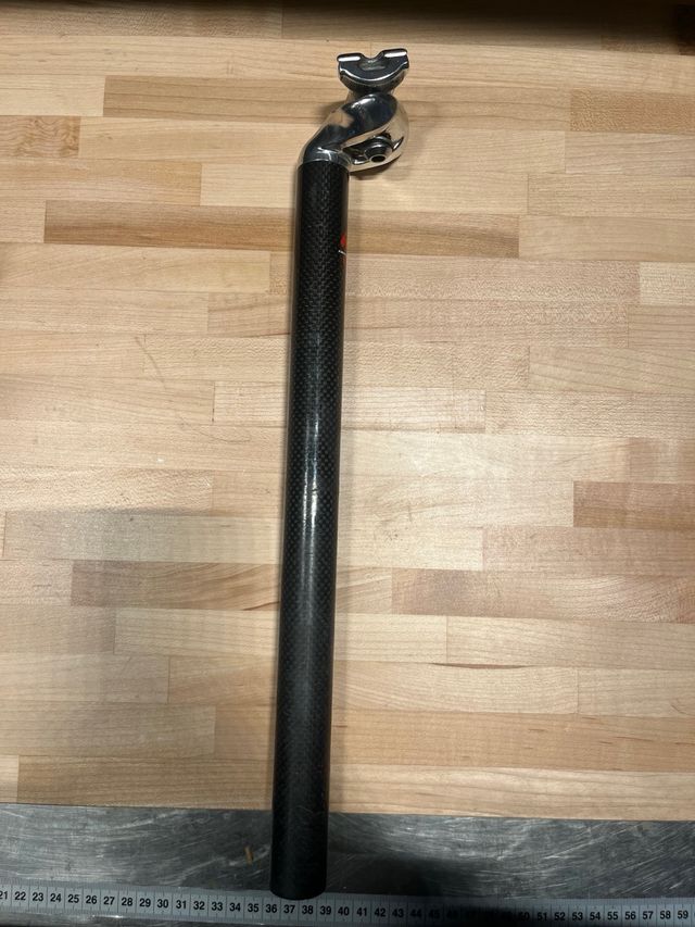 Tija specialized carbono