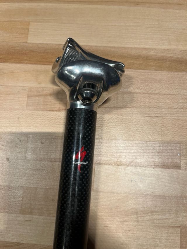 Tija specialized carbono