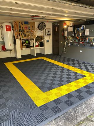 Suelo modular para taller y garaje