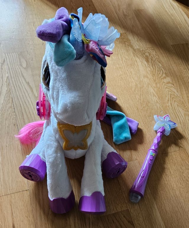 Vtech Skyla unicornio mágico.