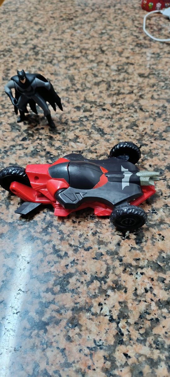 Transformar de coche en avión de Batman