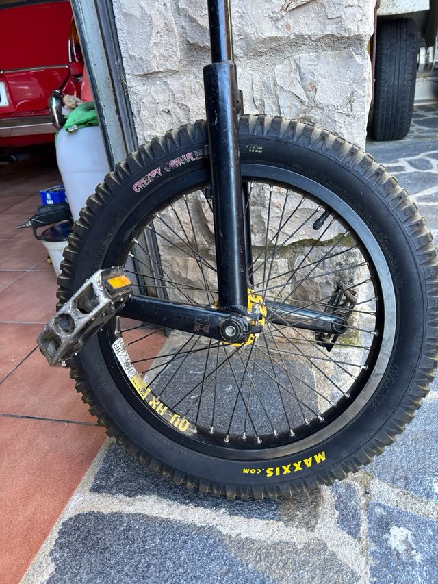 Monociclo Trial Muni