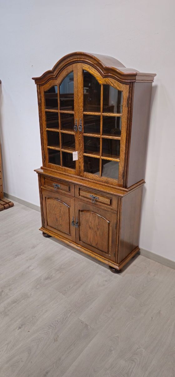 Alacena Rustica de Roble con Vitrina