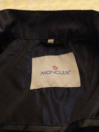 Moncler giacca a vento donna