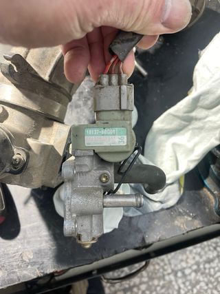 Valvula 18137-60G00 Valvula control aire ralenti