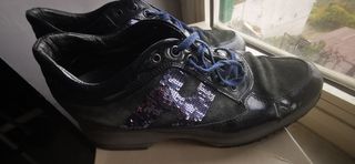 scarpe hogan con i lacci