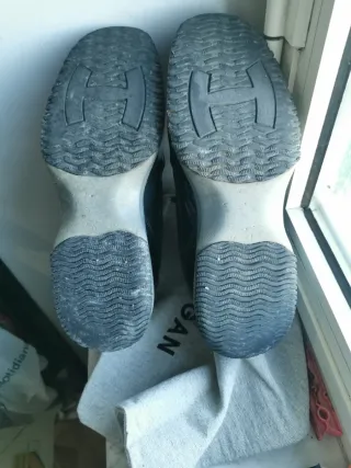 scarpe hogan con i lacci