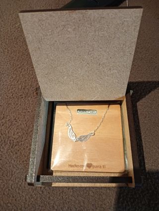 Cadena y colgante alas en plata 1° Ley