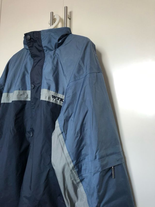 chubasquero WTK