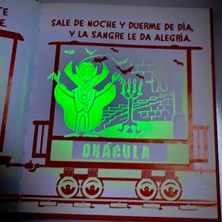 Tren de los Monstruos: Cuento para Leer a Oscuras