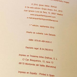 Tren de los Monstruos: Cuento para Leer a Oscuras